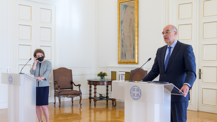 Δένδιας: «Μονόδρομος η ευρωπαϊκή προοπτική στα Δυτικά Βαλκάνια»