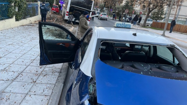 Ειδική επιτροπή ανέλαβε έρευνα για το ατύχημα με λεωφορείο του ΟΑΣΘ