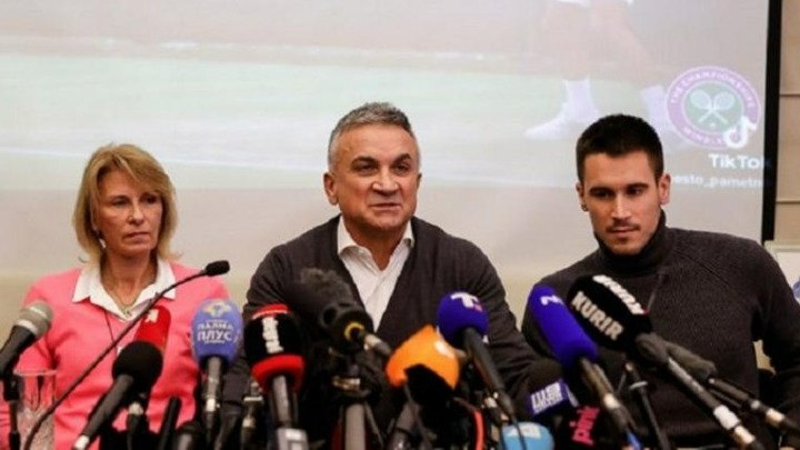 Δηλώσεις της οικογένειας Τζόκοβιτς για την απέλαση του