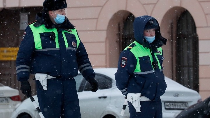Μόσχα: Παιδί ηλικίας 5 ετών έπεσε από τον 18 όροφο – Aκαριαίος ο θάνατος του