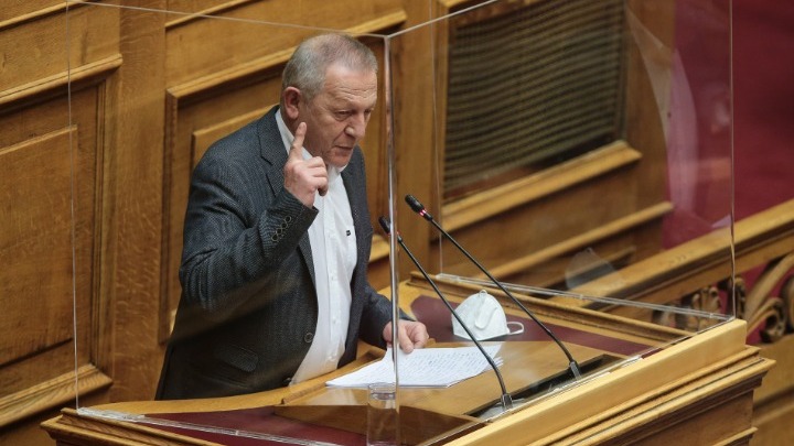 Παφίλης: «Η πραγματική μομφή πρέπει και μπορεί να γίνει από τον λαό»