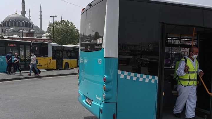 Τουρκία: Χαλαρώνει τα μέτρα για τους ανεμβολίαστους – Δεν θα ζητά μοριακό τεστ
