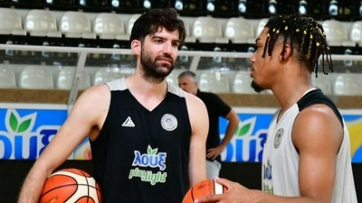 Ζούμπος: «Γνωρίζουμε τη δυναμική του Παναθηναϊκού»