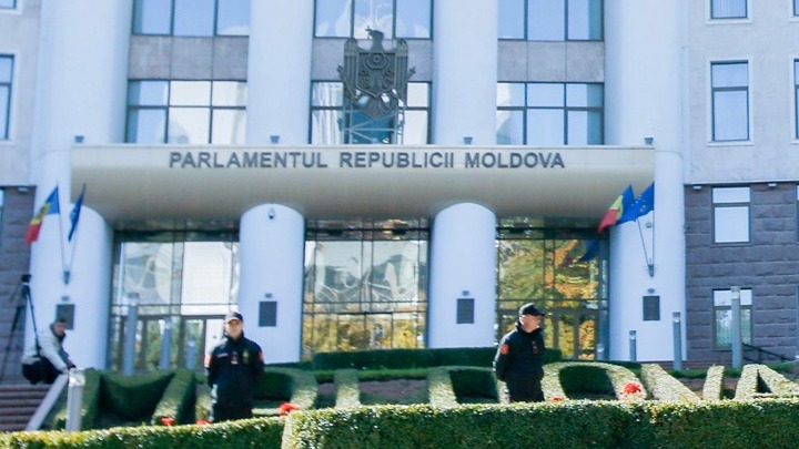 Εισβολή στην Ουκρανία: Σε κατάσταση εκτάκτου ανάγκης η Μολδαβία