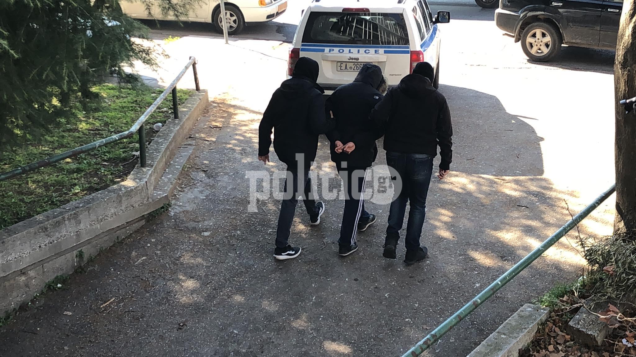Δολοφονία Άλκη: Παραδέχθηκε ότι κρατούσε το καραμπίτ ο «Αθηναίος» – Αρνείται ότι μαχαίρωσε τον 18χρονο Άλκη
