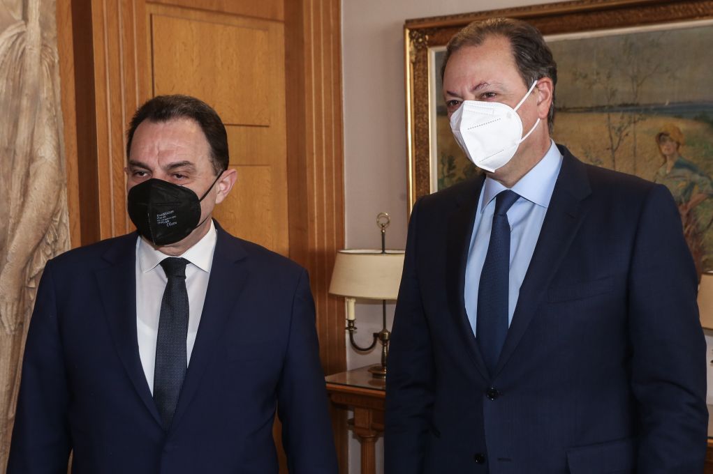 Παρέλαβε το Υπουργείο Αγροτικής Ανάπτυξης και Τροφίμων ο Γιώργος Γεωργαντάς – «Δύσκολη στιγμή για μένα» είπε ο Σπήλιος Λιβανός (pics)