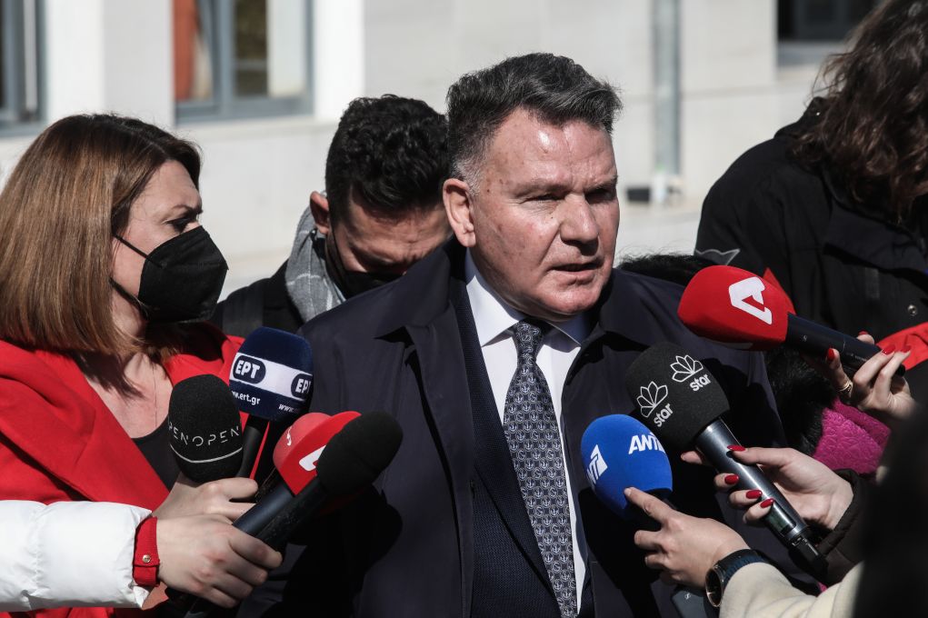 Επίθεση με μπουκάλι από ομάδα νεαρών στον Αλέξη Κούγια