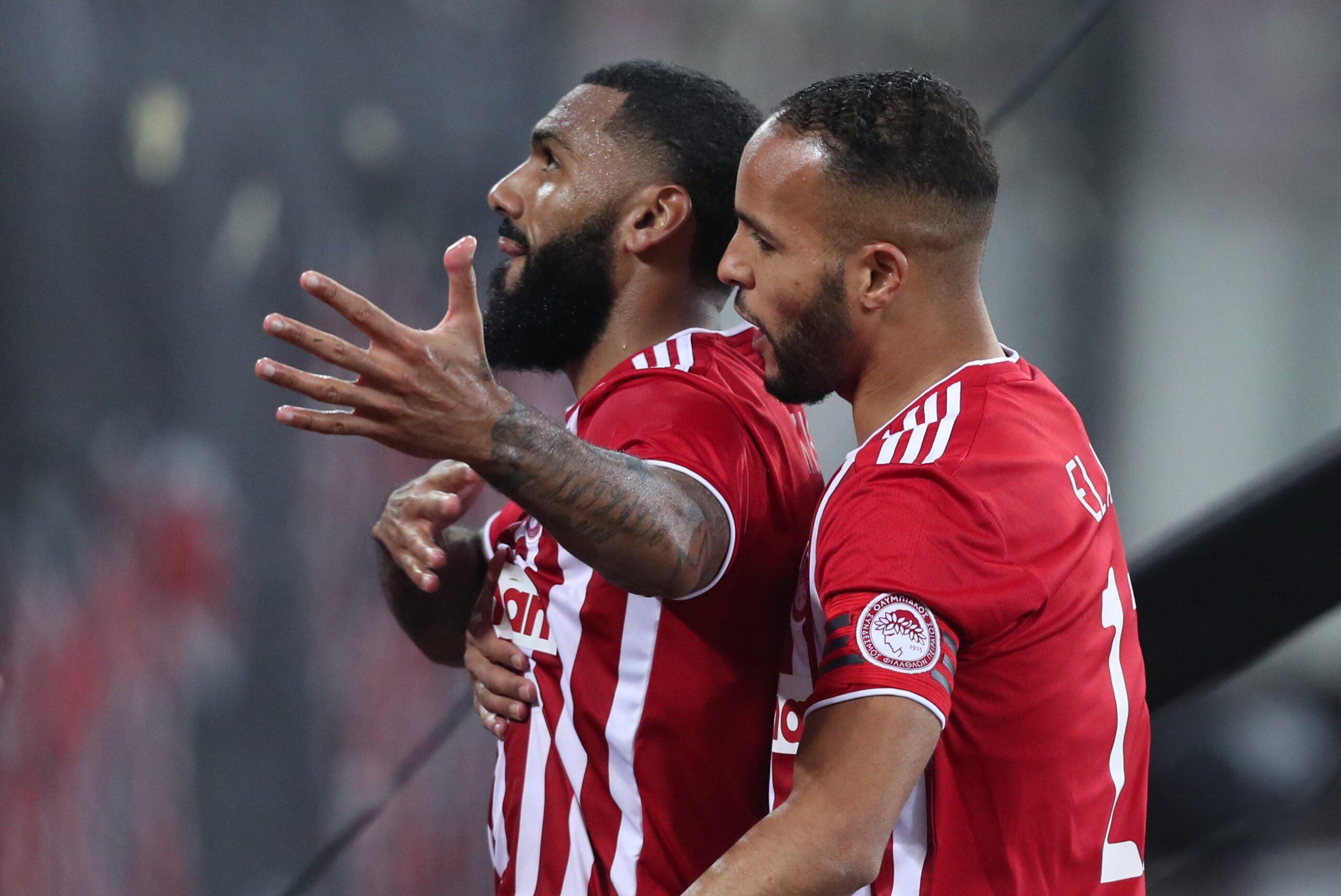 Ολυμπιακός – ΑΕΚ 1-0: Συνεχίζει ακάθεκτος για τον τίτλο