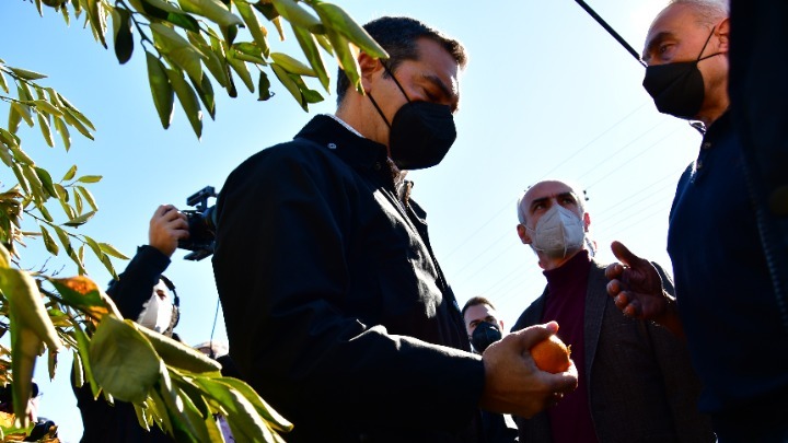 Αλ. Τσίπρας: «Διακυβεύεται η ίδια η ύπαρξη των αγροτικών εκμεταλλεύσεων στη χώρα»