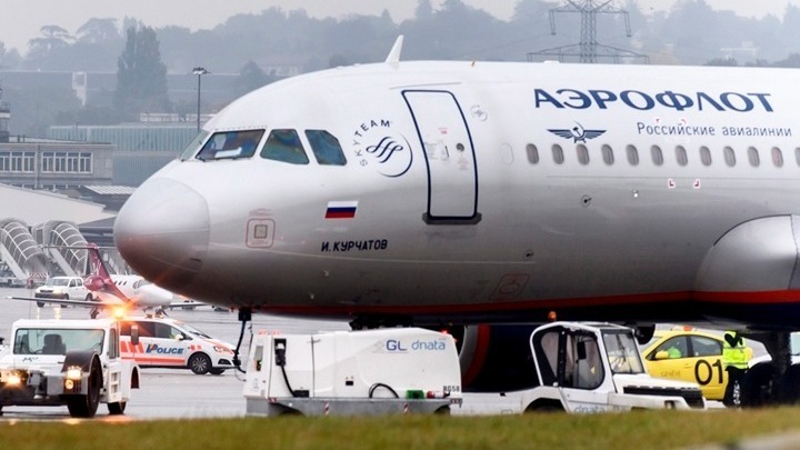 Η ρωσική Aeroflot απαγορεύτηκε να πετάει στη Βρετανία