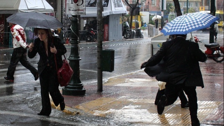 Καιρός: Βροχές σε όλη την χώρα με τα φαινόμενα ωστόσο να εξασθενούν