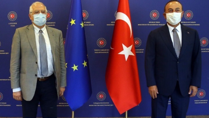 Επικοινωνία Μπορέλ – Τσαβούσογλου: Συνεχίζεται ο συντονισμός για το τέλος της ρωσικής εισβολής στην Ουκρανία