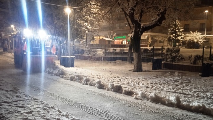 Γρεβενά: «Πήραν φωτιά» τα εκχιονιστικά στην ολονύχτια μάχη με τη χιονόπτωση