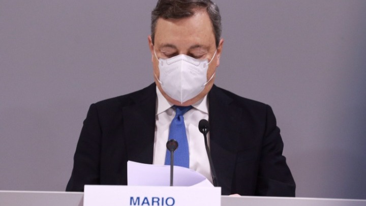 Ντράγκι: Ζητούμε την άμεση και άνευ όρων απόσυρση των ρωσικών στρατιωτικών δυνάμεων από την Ουκρανία