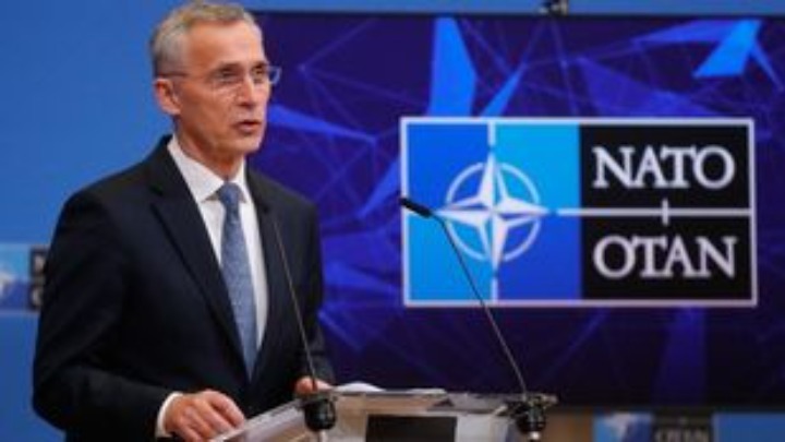 Ο γ.γ του ΝΑΤΟ θεωρεί τη διαταγή Πούτιν για συναγερμό ανεύθυνη, κάνει λόγο για “επικίνδυνη ρητορική”