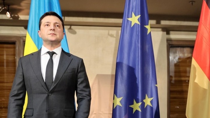 Ζελένσκι: «Έρχονται όπλα και εξοπλισμός από τους συμμάχους»