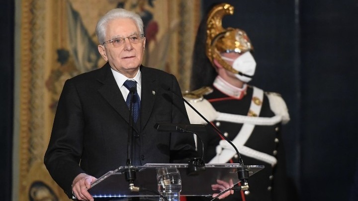 Ματαρέλα: «Πρέπει να υπερασπιστούμε την αξιοπρέπεια των ασθενέστερων»