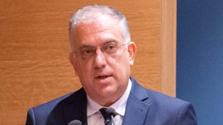 Θεοδωρικάκος: «Οι πολίτες θέλουν να σταματήσει η βία στα γήπεδα» (audio)