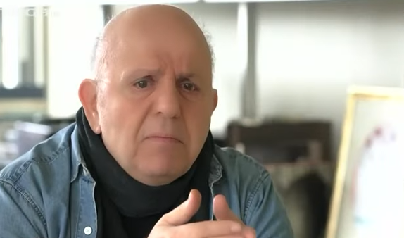 Νίκος Μουρατίδης για Chart Show: «Δεν την παραδέχομαι και δεν την αναγνωρίζω αυτή την εκπομπή»