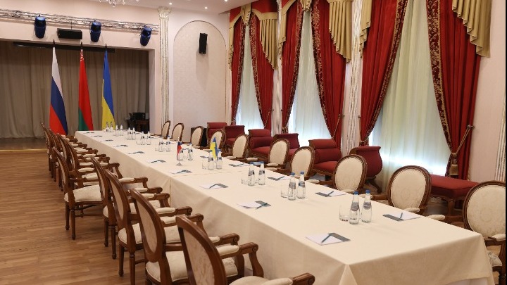 Το πρωί της Πέμπτης ο δεύτερος γύρος συνομιλιών Ουκρανίας – Ρωσίας