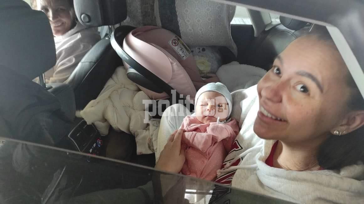 Στον Προμαχώνα η οικογένεια Σάκχοφ: «Ευτυχώς που δεν γέννησα στο καταφύγιο», είπε η γυναίκα του  (vid & pics)