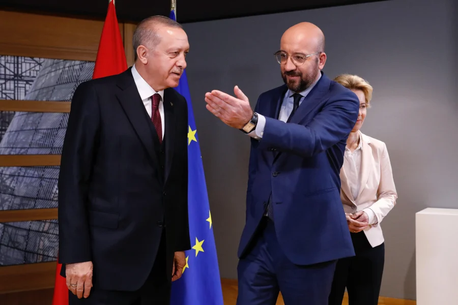 Ερντογάν: «Θα βάλετε την Τουρκία στην ατζέντα σας όταν θα υπάρξει πόλεμος εναντίον της;»