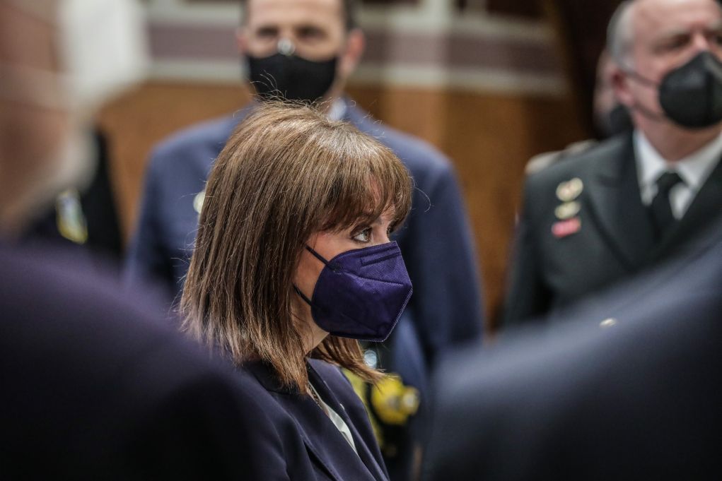 Στη Μητρόπολη Αθηνών η Κατερίνα Σακελλαροπούλου (pics)