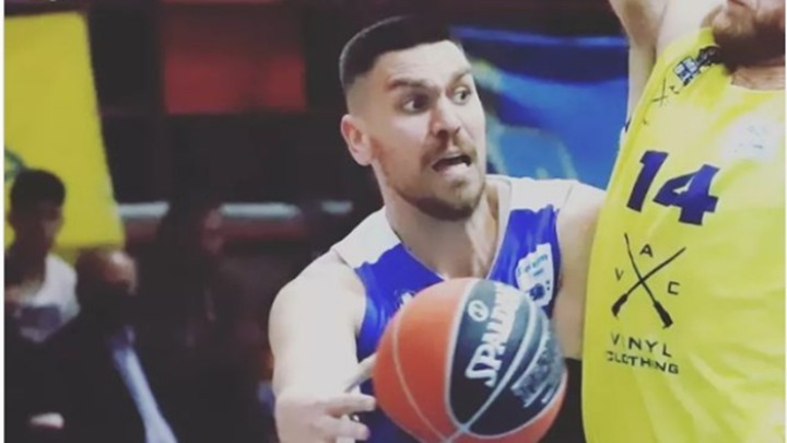 Λάρισα: Πανηγύρισε στην έδρα του Λαυρίου (77-91)