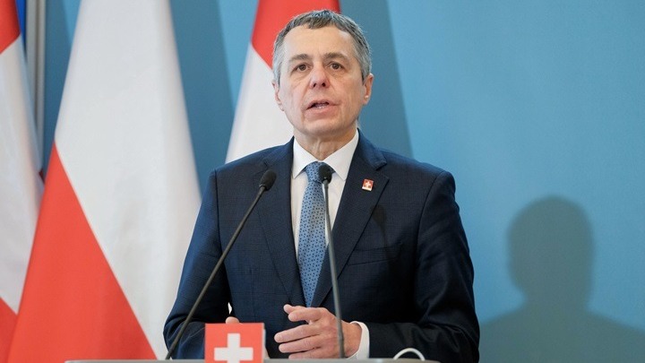 Η Ελβετία αποκλείει την παράδοση όπλων στην Πολωνία