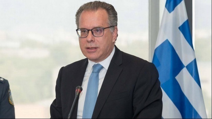 Στην κηδεία τους τέως βασιλιά ο Γ. Κουμουτσάκος – «Η Αριστερά ανακάλυψε πάλι αφορμές για να επιτεθεί στην παράταξή μας»