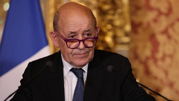 Η Γαλλία θα αποδεσμεύσει 300 εκατ. ευρώ για την Ουκρανία