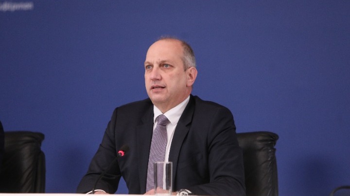 Οικονόμου: Κάνουμε ό,τι είναι δυνατόν να σταθούμε στο πλευρό της κοινωνίας