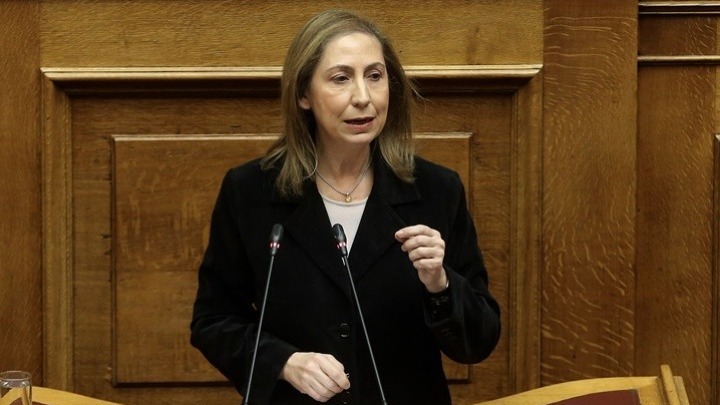 Ξενογιαννακοπούλου: «Οι συνταξιούχοι θα δώσουν τη δική τους ηχηρή απάντηση στις εκλογές» (vid)