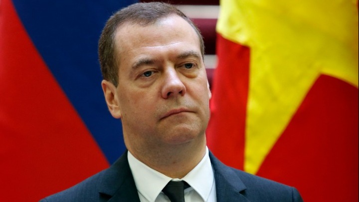 Μεντβέντεφ: Η Κίνα θα είναι το επόμενο θύμα των ΗΠΑ