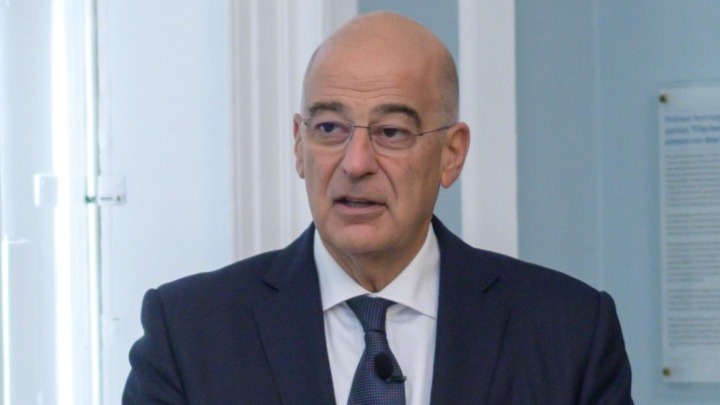 Πρόταση για να μεταβεί στη Μαριούπολη ως επικεφαλής ανθρωπιστικής βοήθειας κατέθεσε ο Δένδιας