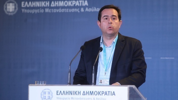 Μηταράκης: «H Ευρώπη πρέπει να είναι σε θέση να παρέχει έναν κοινό χώρο προστασίας στους πρόσφυγες»