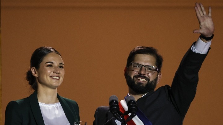 Χιλή: Ορκίστηκε πρόεδρος ο 36χρονος Γκαμπριέλ Μπόριτς
