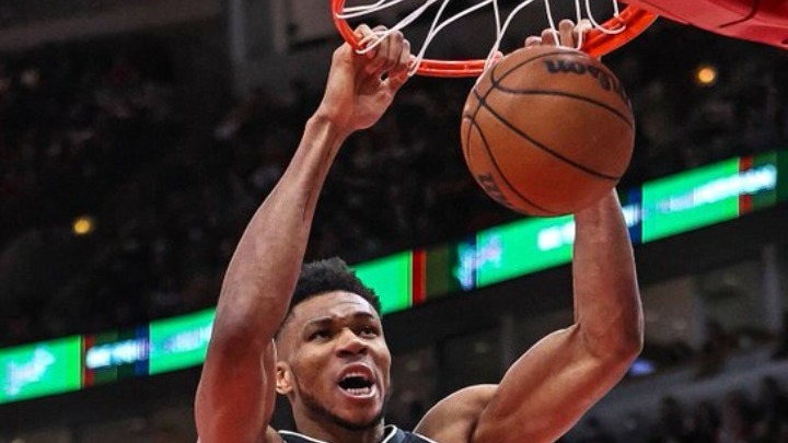 Μπακς: Νίκη κόντρα στους Μπουλς με 6ο σερί double-double του Αντετοκούνμπο