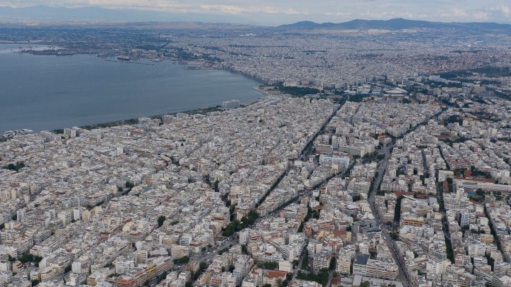 Καιρός: Αυξημένες συγκεντρώσεις σκόνης – Ανεβαίνει η θερμοκρασία