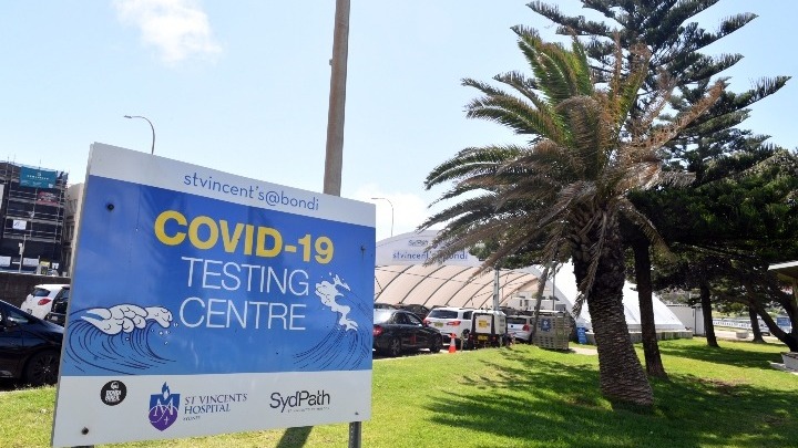 Αυστραλία: Πλησιάζει στο να ζει με την Covid-19 σαν να ήταν γρίπη