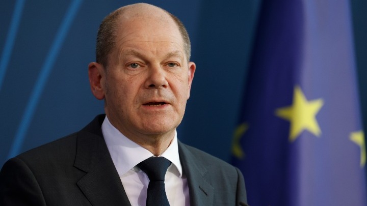 Σολτς: Αντίθετος σε ενδεχόμενο ενεργειακό εμπάργκο στη Ρωσία