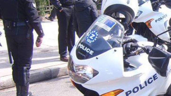 Θεσσαλονίκη: Επεισοδιακή σύλληψη άνδρα που απειλούσε να αυτοκτονήσει