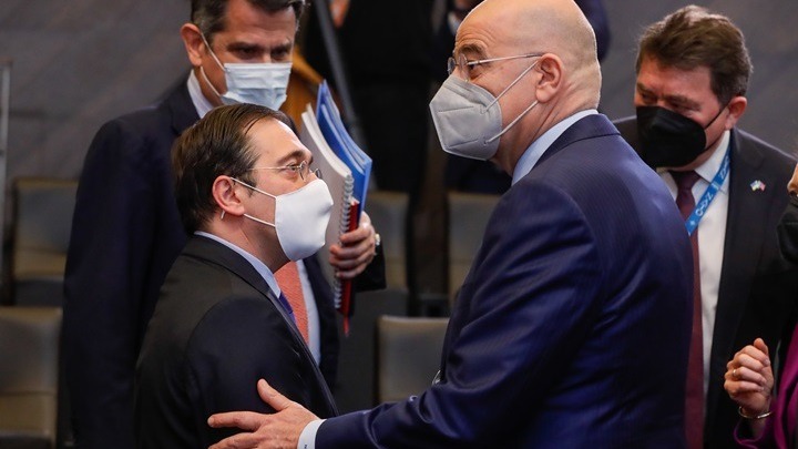Συνάντηση Ν. Δένδια-Μ. Τσαβούσογλου