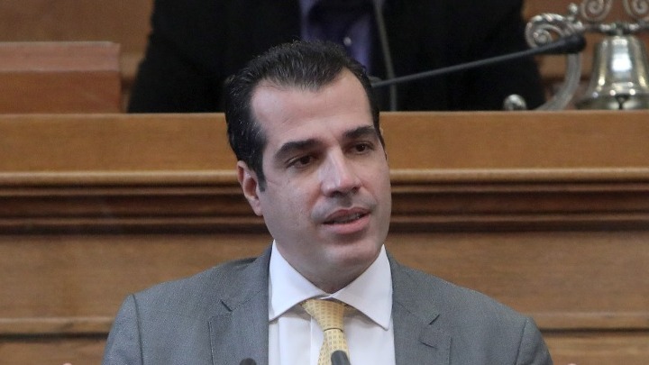 Με τους γονείς της 3χρονης που είχε αιφνίδιο θάνατο θα συναντηθεί ο Θάνος Πλεύρης