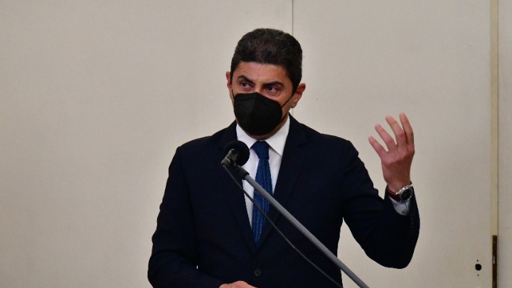 Τηλεδιάσκεψη Αυγενάκη αύριο με τους εκπροσώπους των νόμιμων λεσχών φιλάθλων