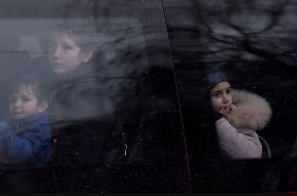 Υπ. Προστασίας του Πολίτη: 625 Ουκρανοί μετανάστες στην Ελλάδα το τελευταίο 24ωρο – Πόσοι εισήλθαν συνολικά