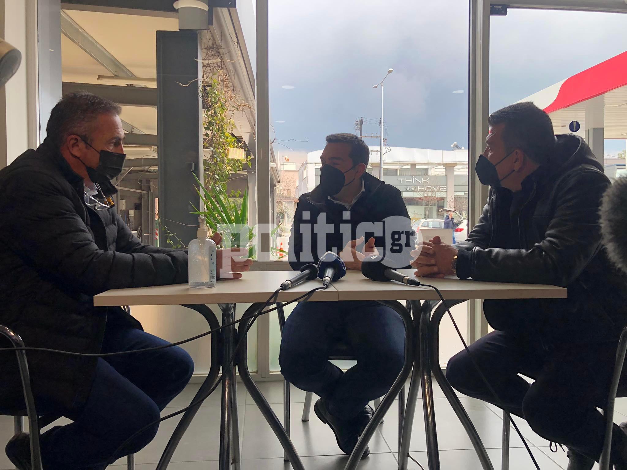 Α. Τσίπρας: «Μείωση ΕΦΚ – Επιβολή νέου φόρου σε αυτούς που πλούτισαν από την ενέργεια» (vid & pic)
