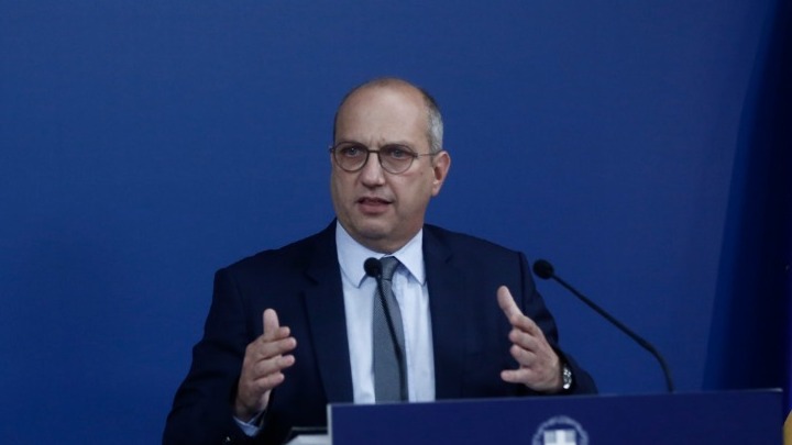 Γ. Οικονόμου: Η κυβέρνηση εξαντλεί κάθε διαθέσιμο μέσο για να στηρίξει την κοινωνία και την οικονομία