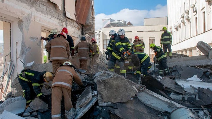 Τουλάχιστον 7 νεκροί σε ένα 24ωρο από ρωσικά πλήγματα στην περιφέρεια του Χαρκόβου