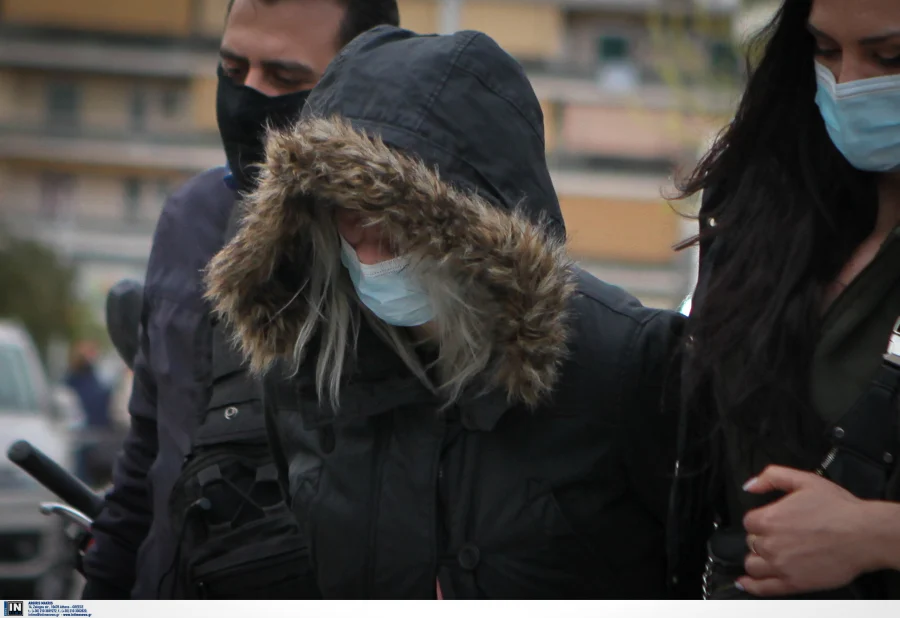 Πάτρα: Γιατί η Ρούλα Πισπιρίγκου φέρεται να δολοφόνησε τη Τζωρτζίνα; Τα τρία σενάρια για τα κίνητρα της